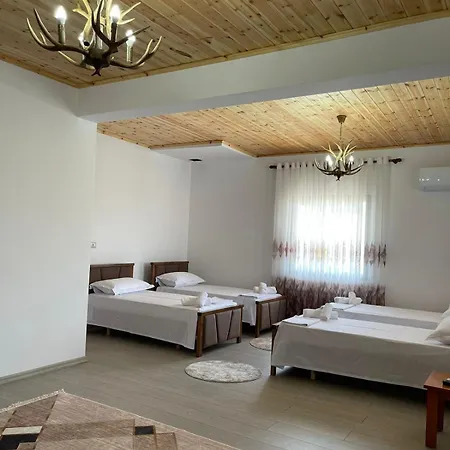 Georgemishel 3* 베라트