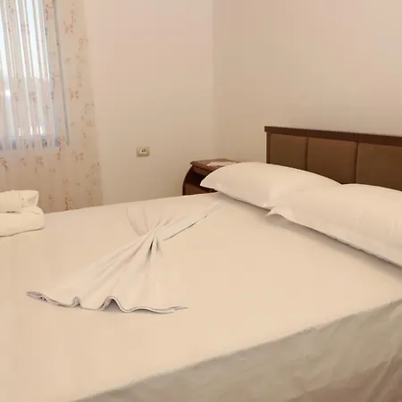 Georgemishel Μπεράτ