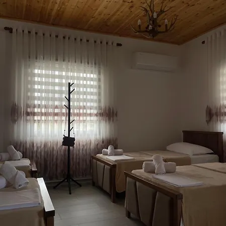 Georgemishel Guest house Berat