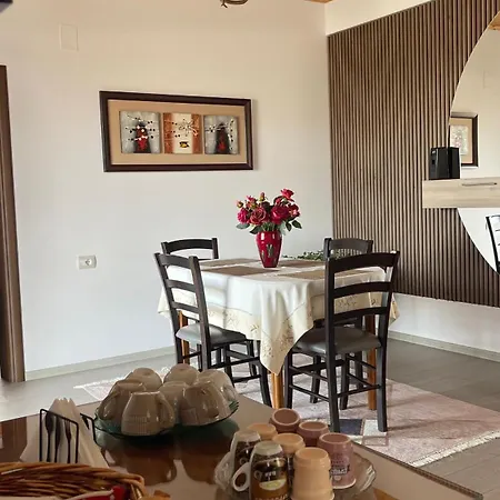 Georgemishel Gasthuis Berat