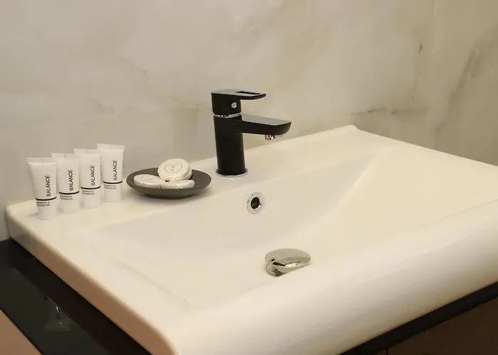 ゲストハウス Georgemishel 3*