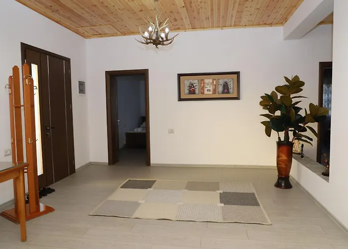 Georgemishel 3* ベラト