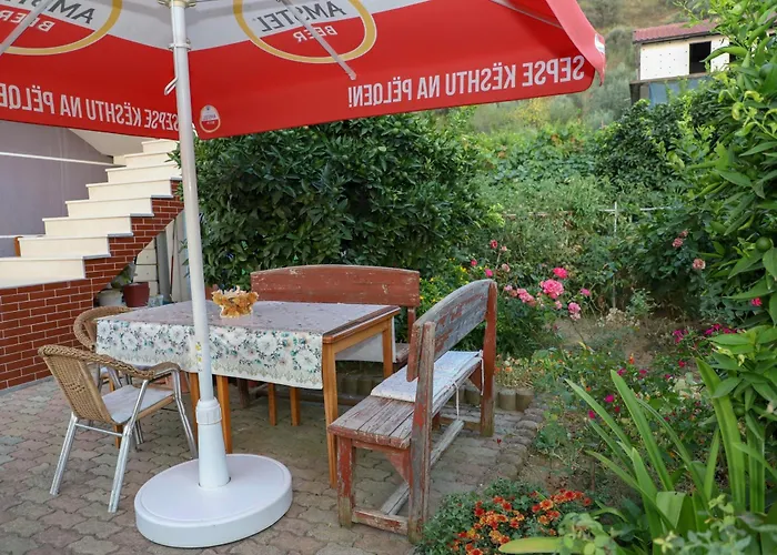 Georgemishel Casa de hóspedes 3*